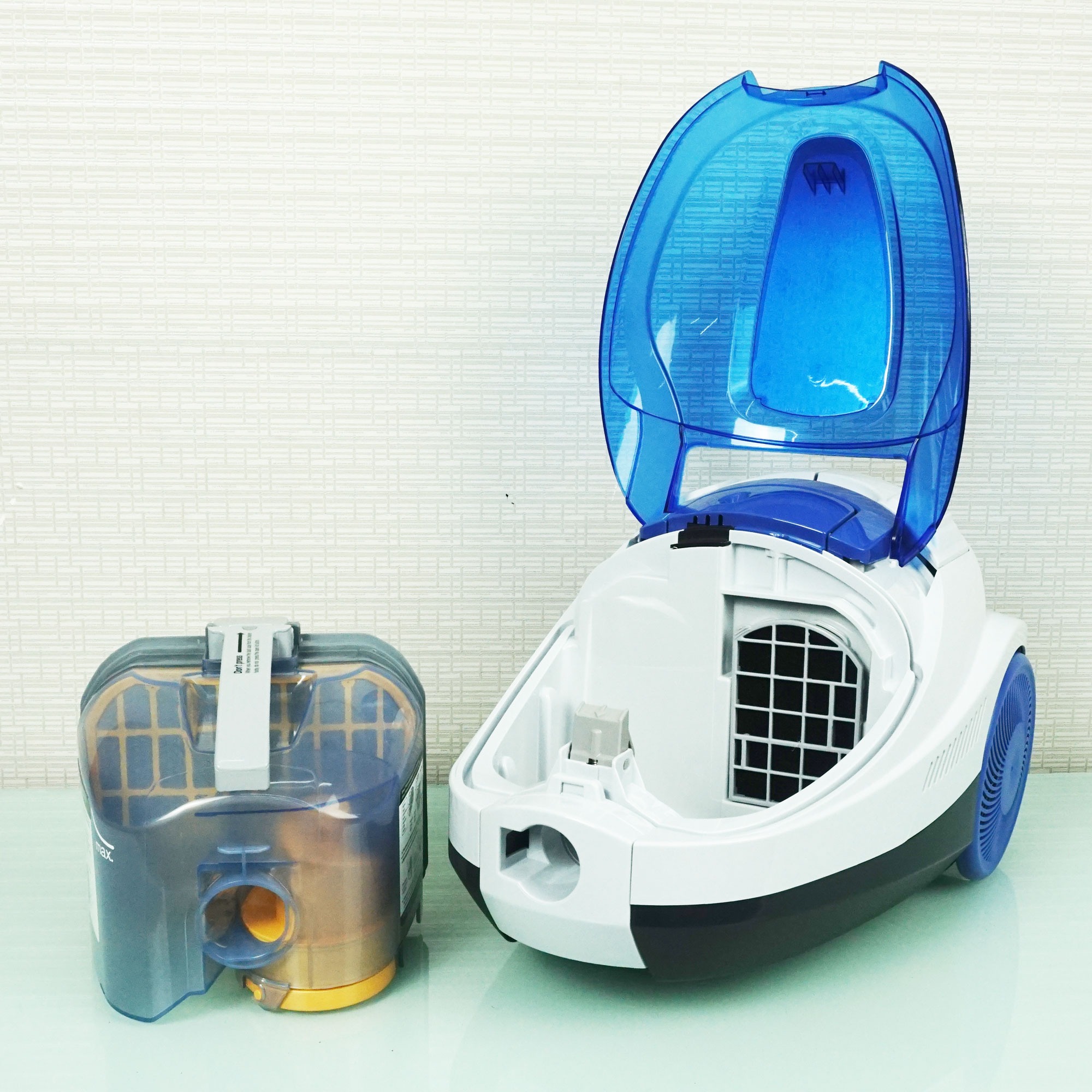 Máy hút bụi Hitachi CV-SF18 1800W